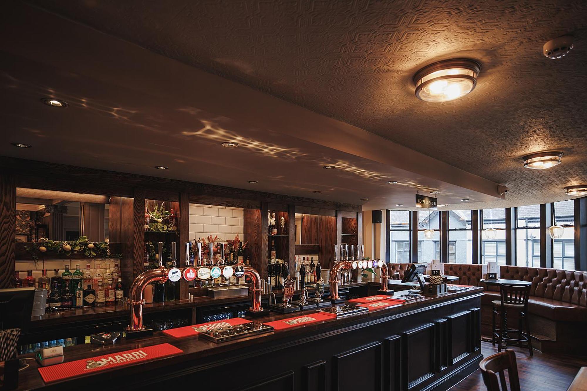 The Dukeries Lodge, Edwinstowe, Nottinghamshire Экстерьер фото